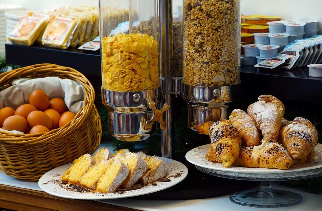 Hotel Sporting Cologno Cologno Monzese Restoran fotoğraf