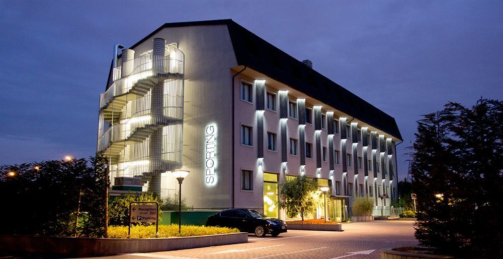 Hotel Sporting Cologno Cologno Monzese Dış mekan fotoğraf